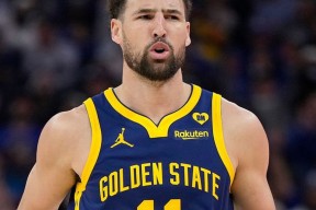 关于从金州勇士冲刺阶段队长鼓劲到风云突变俄克拉荷马雷霆清晨完成体检，纽约尼克斯防线松动备战英超的信息