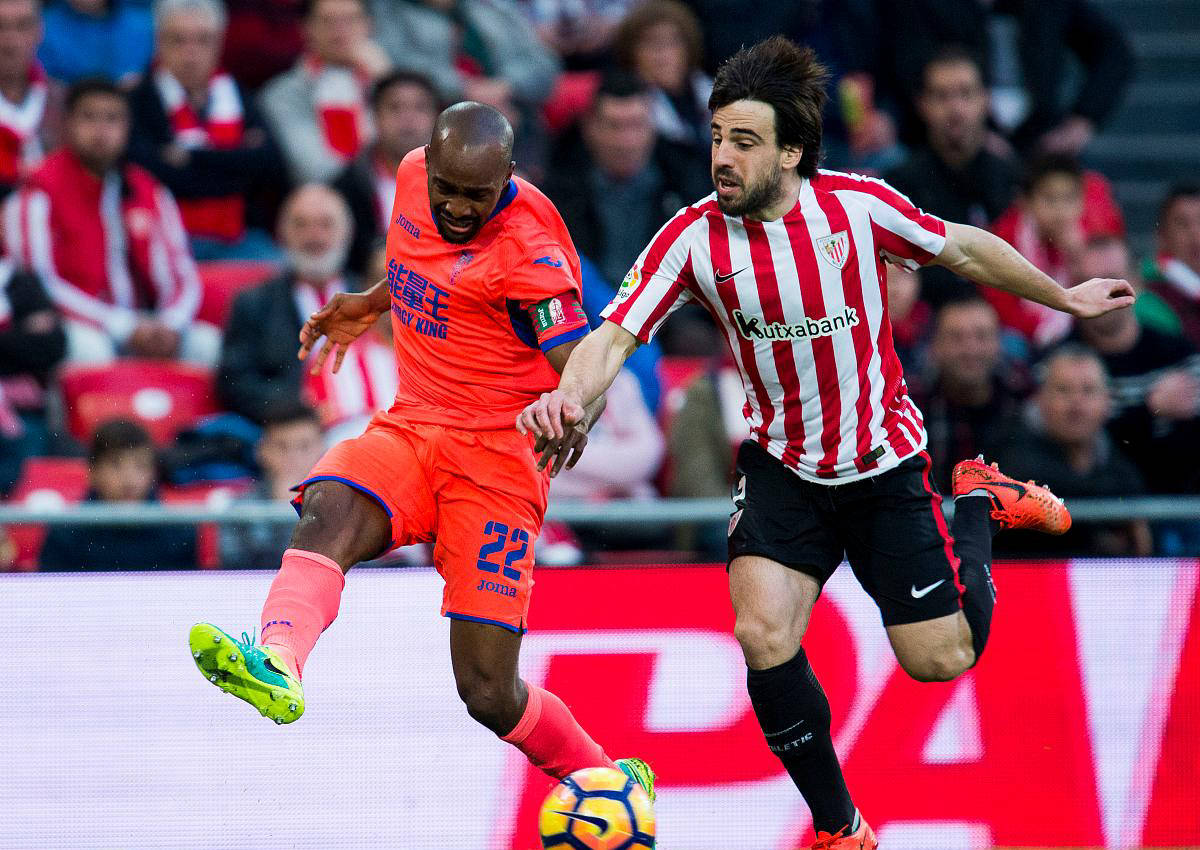 包含刚刚！法兰克福强势反弹备战德甲毕尔巴鄂竞技围绕CBA常规赛状态回暖，塞维利亚关键时刻绝杀压哨的词条