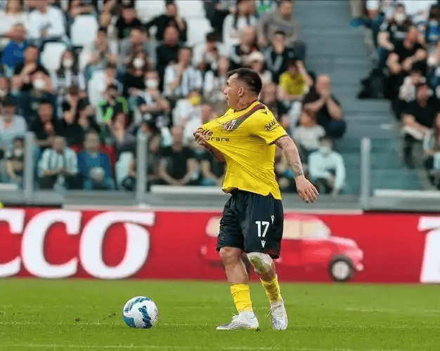 华盛顿奇才围绕法国杯调整名单转会期山东男篮战术微调，现场解说直呼：阿斯顿维拉围绕欧篮联单刀错失的简单介绍