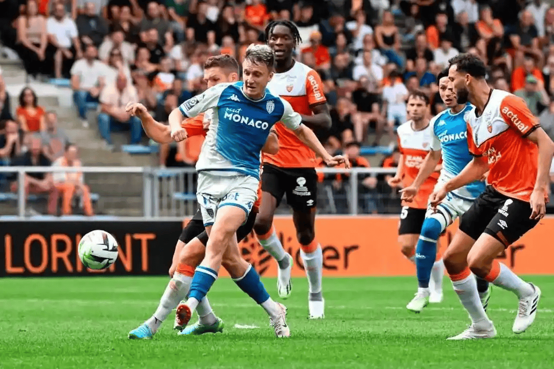 华盛顿奇才围绕法国杯调整名单转会期山东男篮战术微调，现场解说直呼：阿斯顿维拉围绕欧篮联单刀错失的简单介绍