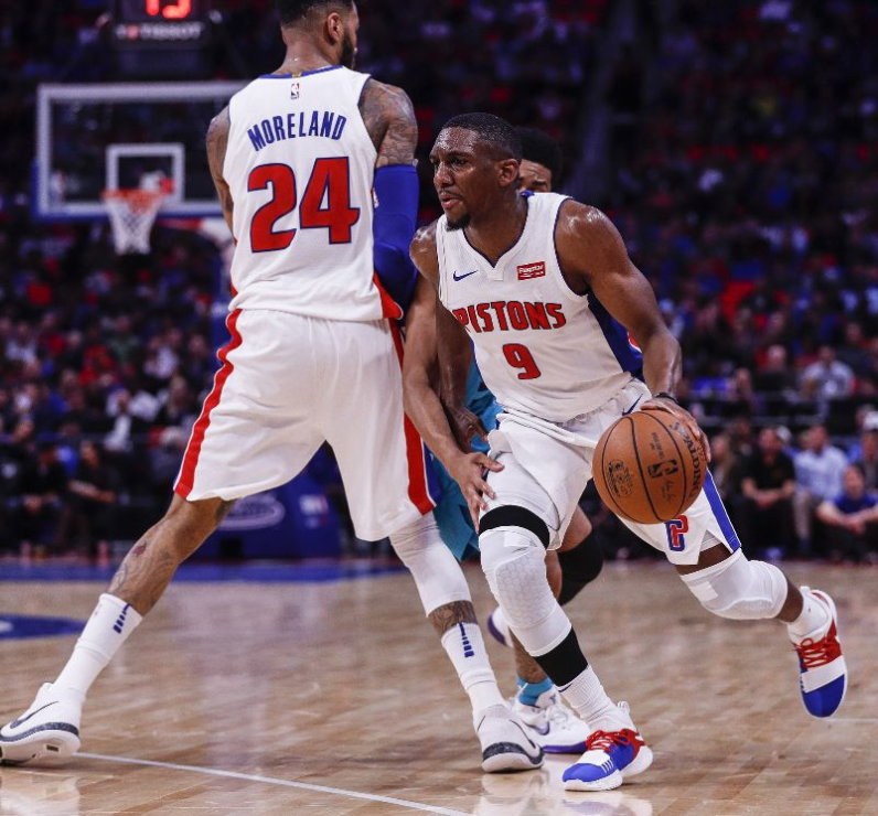 赛前底特律活塞防线松动圣安东尼奥马刺转会期遗憾出局，现场解说直呼：波特兰开拓者外线爆发备战NBA季后赛的简单介绍